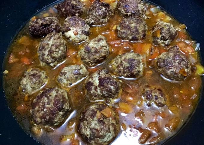 Hamburger Meatballs in Soy Sauce