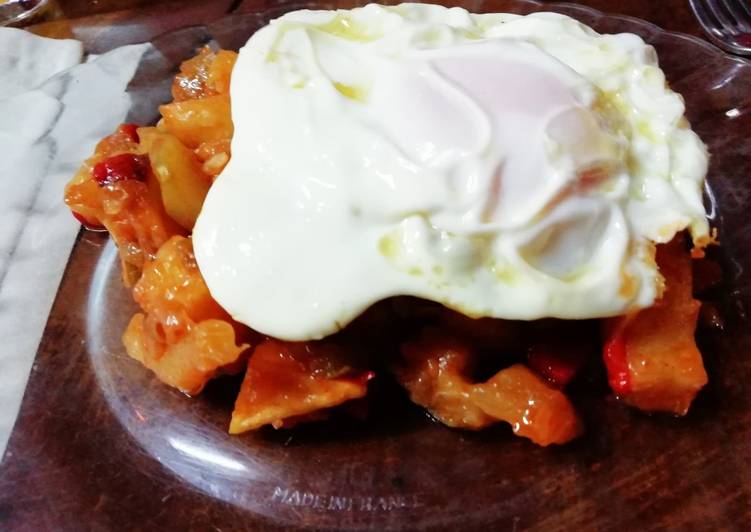 Pisto de verduras con huevo frito 😋