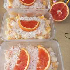 A picture of Salad buah yoghurt creamy.