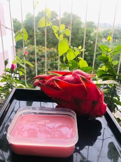 Hình của món Sữa chua Thanh Long (không cần ủ).