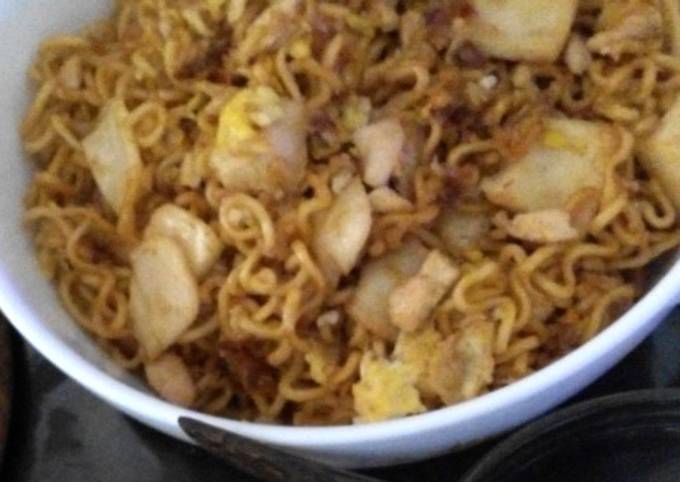 Bagaimana Menyiapkan Mie Goreng Enak Mudah Murah yang Lezat Sekali