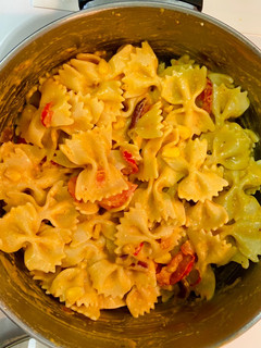 A picture of Creamy red sauce pasta.
