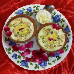 A picture of Lahesun (Garlic) ki kheer. An authentic dish.