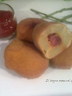 Una foto de Patatas rellenas con chorizo