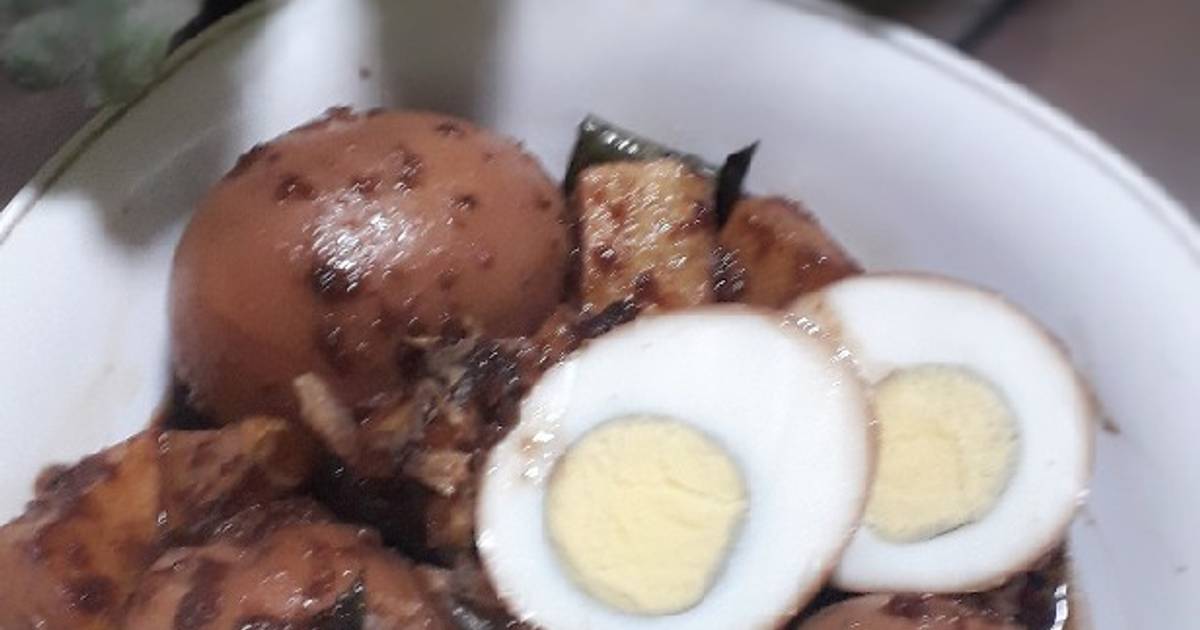 Resep Semur Telur Kentang Pedas Oleh Momiera Cookpad