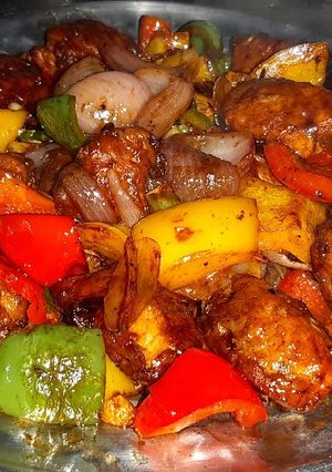 ড্রাই(Dry chilli chicken recipe in Bengali) রেসিপির প্রধান ছবি