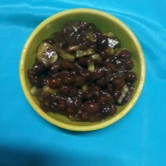 A picture of Kale chane chat.