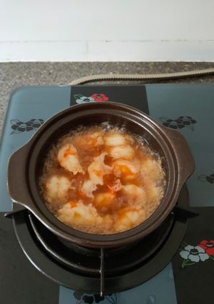 Hình của món Tôm kho nước dừa.