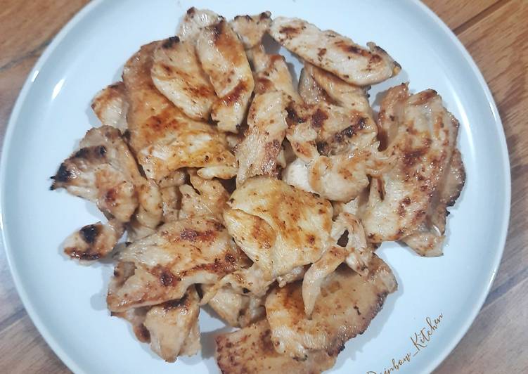 Cara Menyajikan Grilled Teriyaki Chicken Breast (Panggang Pakai Teflon) Gurih Mantul