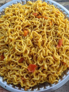 मसाला मैगी (masala maggi recipe in Hindi) रेसिपी मुख्य फोटो