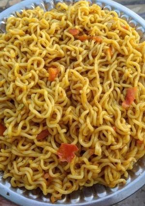 मसाला मैगी (masala maggi recipe in Hindi) रेसिपी मुख्य फोटो