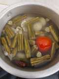 Sayur asem klentang (buah kelor)