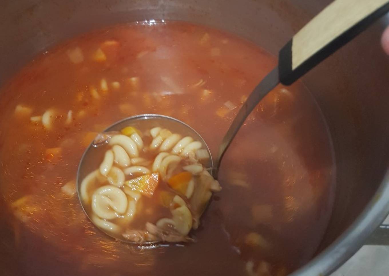 Sop merah (non halal)