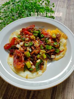 Foto resep Telor Ceplok Oseng Kecap