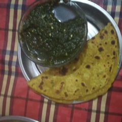 A picture of Fresh coriander chutney.