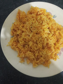વધારેલા ભાત (Vagharela Bhat Recipe In Gujarati) રેસીપી મુખ્ય ફોટો