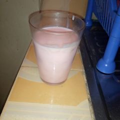 A picture of Homemade yorghut.