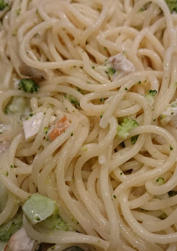 Una foto de Pollo Alfredo