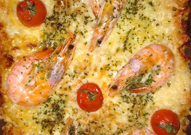 "Lasanha de Carne com Camarão" - Tudogosreceitas