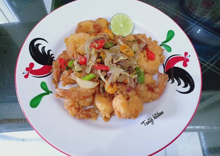 Bagaimana Menyiapkan Udang goreng krispy sambal matah 🍤, Menggugah Selera