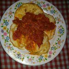 รูปของ Telur mata sapi siram sambalado