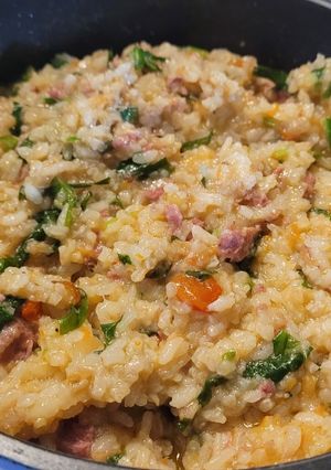 O poză a rețetei Orez cu carne de porc, tocană de legume și leurdă (gluten free).