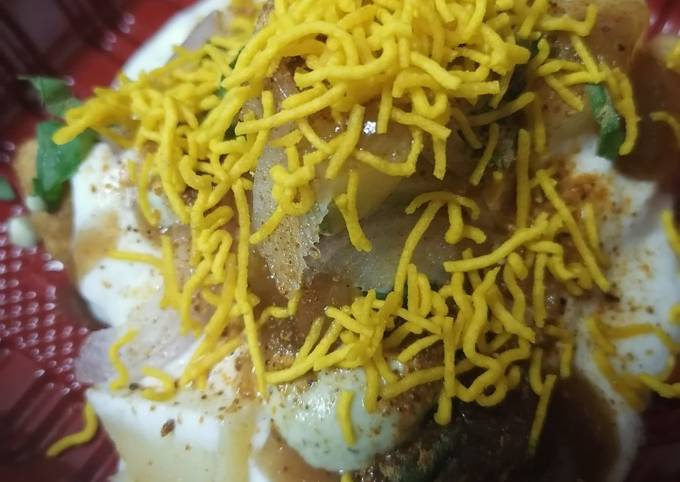 Samosa chaat