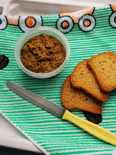 Una foto de Paté de mejillones y atún