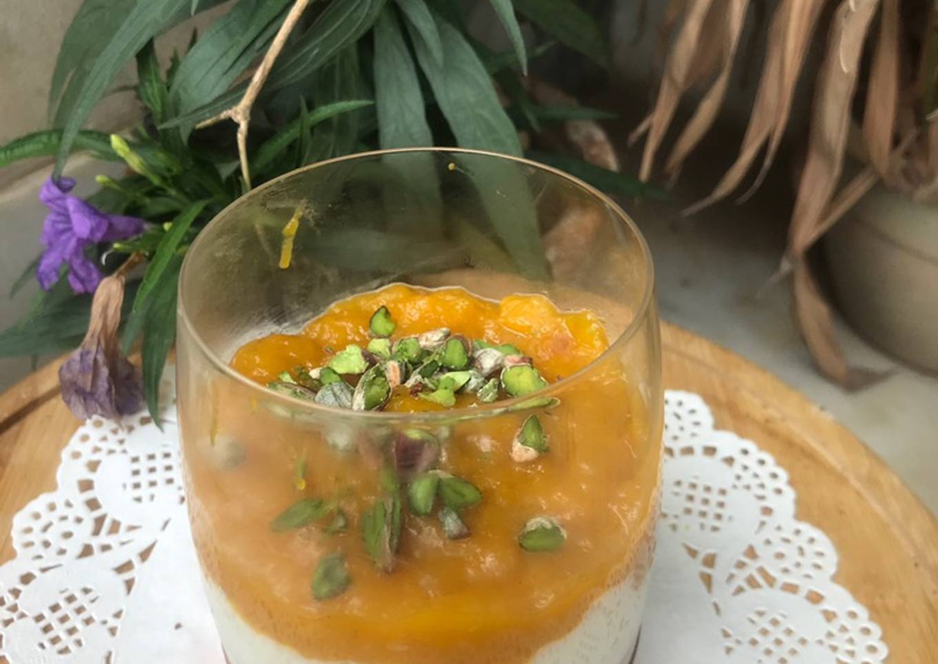 Middle eastern pudding Mango Mahalabia