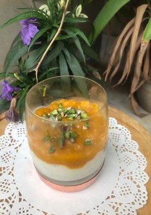 A picture of Middle eastern pudding Mango Mahalabia.