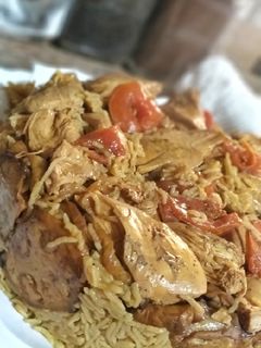 صورة لوصفة مقلوبة باذنجان و دجاج