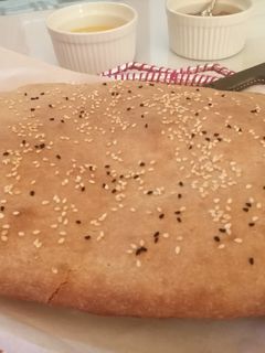 صورة لوصفة خبز البر في الفرن مع نصائح وحيل مفيدة في المطبخ لتوفير الوقت🥰