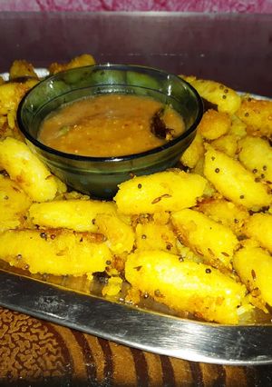 A picture of Chawal ka fara (famous chhattisgadhi dish).