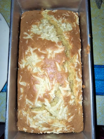 Cara Mudah Menyiapkan Resep Bolu Pisang Panggang Keju dan Chococips yang Uenak Anti Ribet, Bisa Manjain Lidah