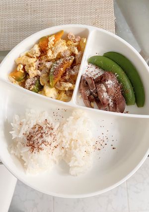 รูปของ ฟักทองผัดไข่ ตับนึ่ง เบบี๋ blw
