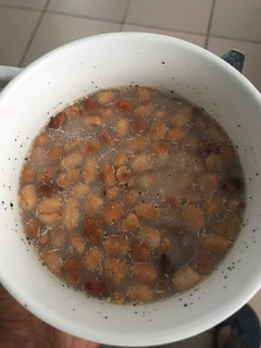 A picture of Ijebu Garri and Groundnut.
