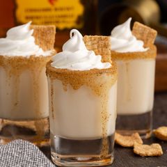 A picture of Cinnamon Toast Crunch Shot.