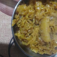 A picture of Aloo patta ghobhi ki sabji.