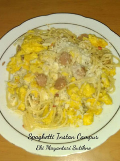 Foto resep Spaghetti Instan Campur - Campur (Telur Keju Sosis Nugget)