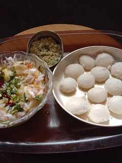 மினி இட்லி சாம்பார்.. (Mini idli sambar recipe in tamil) செய்முறை முக்கிய புகைப்படம்