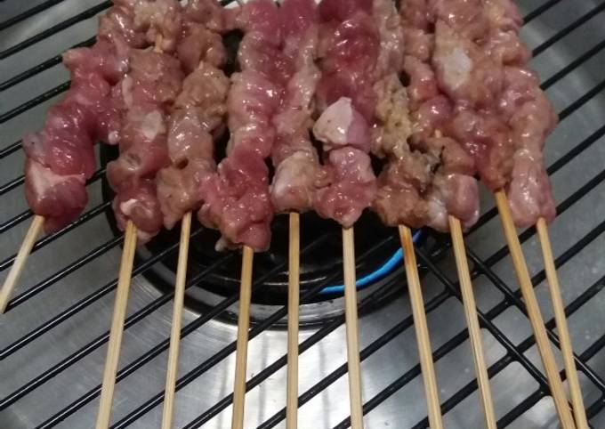 Cara Gampang Membuat Sate Daging Sapi, Enak Banget