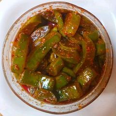 A picture of Aloevera achaar (pickle).