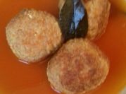 Una foto de albóndiga con tocino