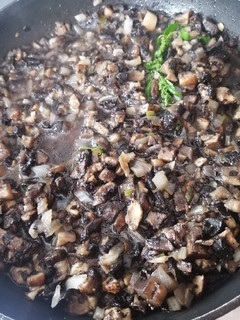 Una foto de Hongos a la mexicana