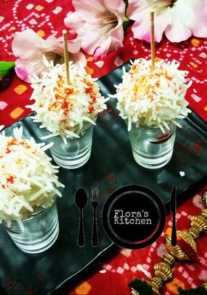 A picture of Rice flour balls.
