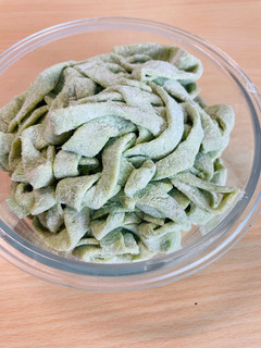 菠菜義大利麵|過熱水蒸氣烤箱微波爐 的食譜成品照片