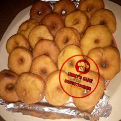 A picture of Taste Doughnuts.