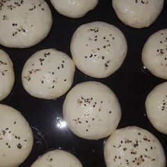 A picture of Burger Buns.