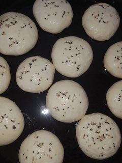 A picture of Burger Buns.