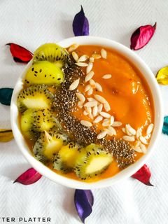 A picture of Papaya Turmeric Smoothie.